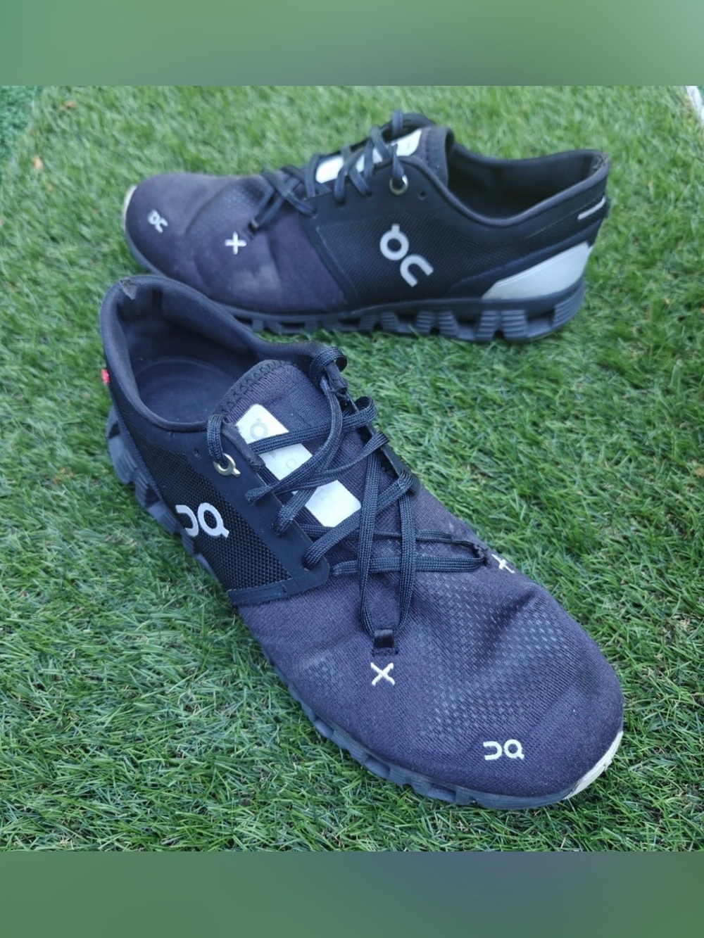 Size 9.5 - ON Cloud X 3 Black - 60-98705
